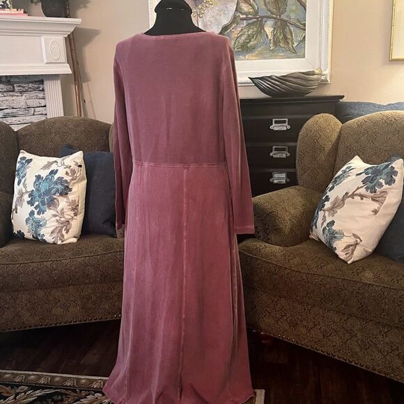 LL Bean Long Warm Dress. Size Medium - Picture 1 of 4